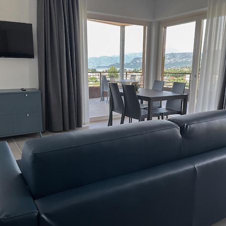 Apartments Monsurei, Lake View Бардолино Екстериор снимка