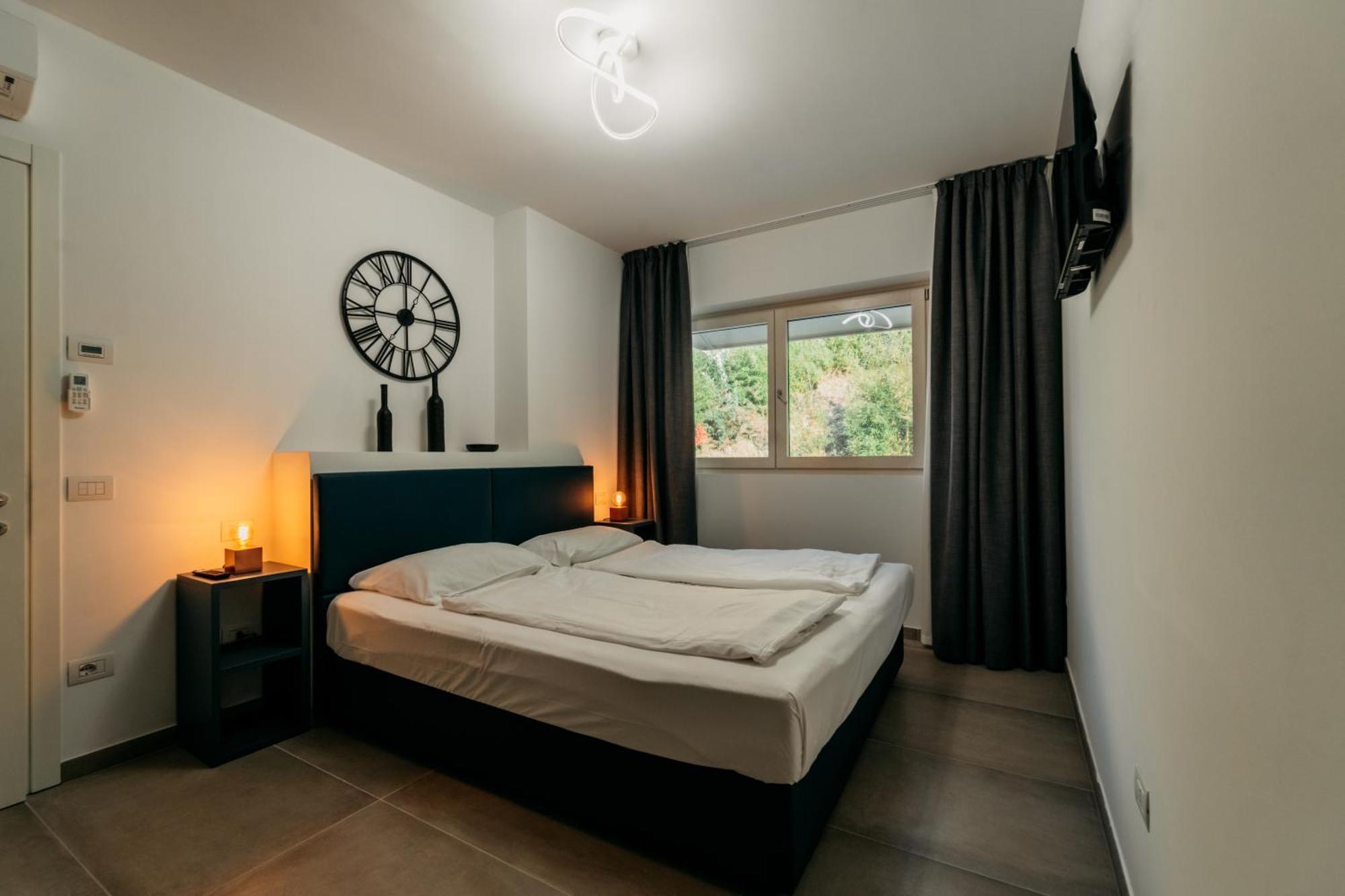 Apartments Monsurei, Lake View Бардолино Екстериор снимка