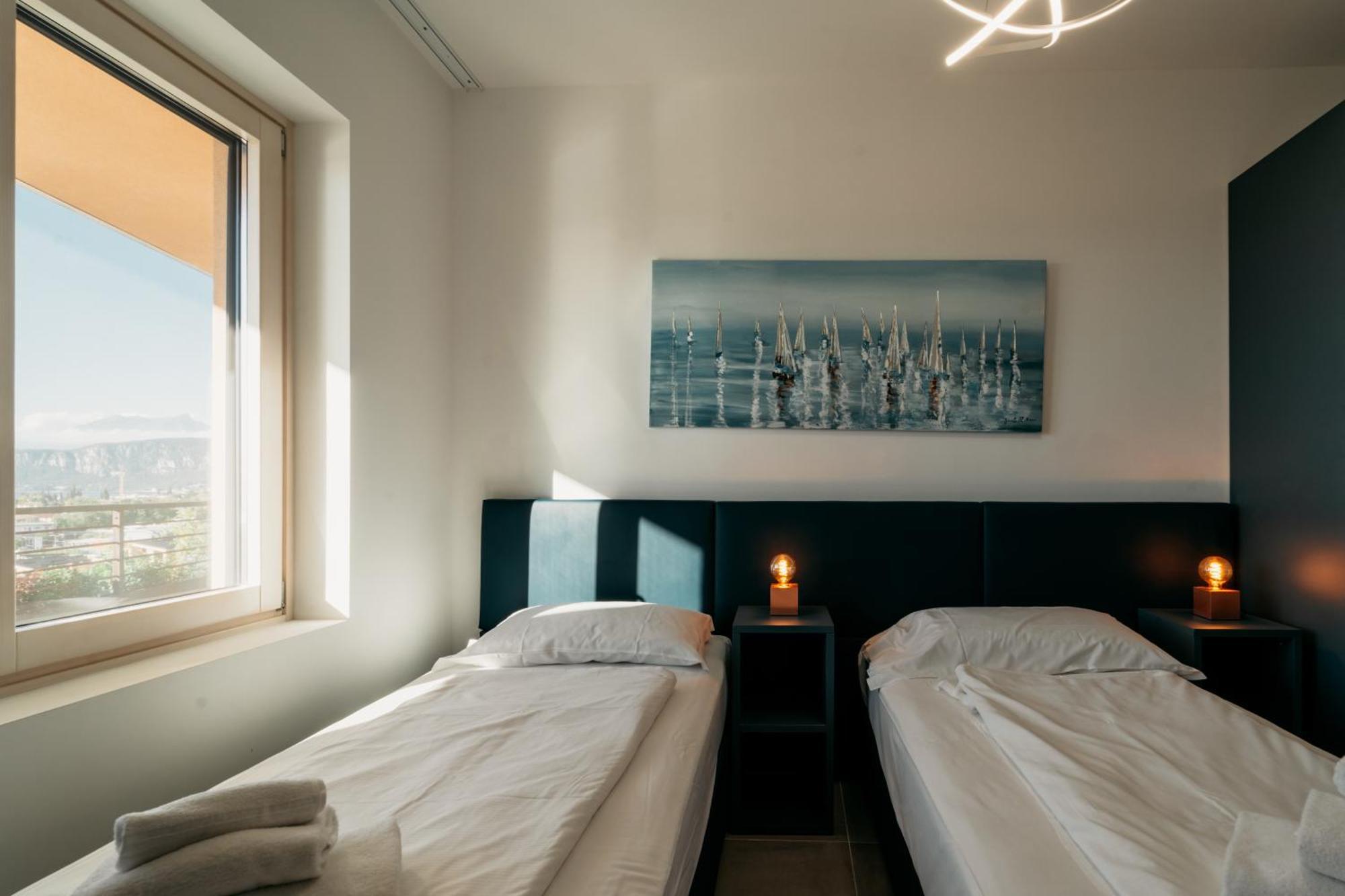 Apartments Monsurei, Lake View Бардолино Екстериор снимка