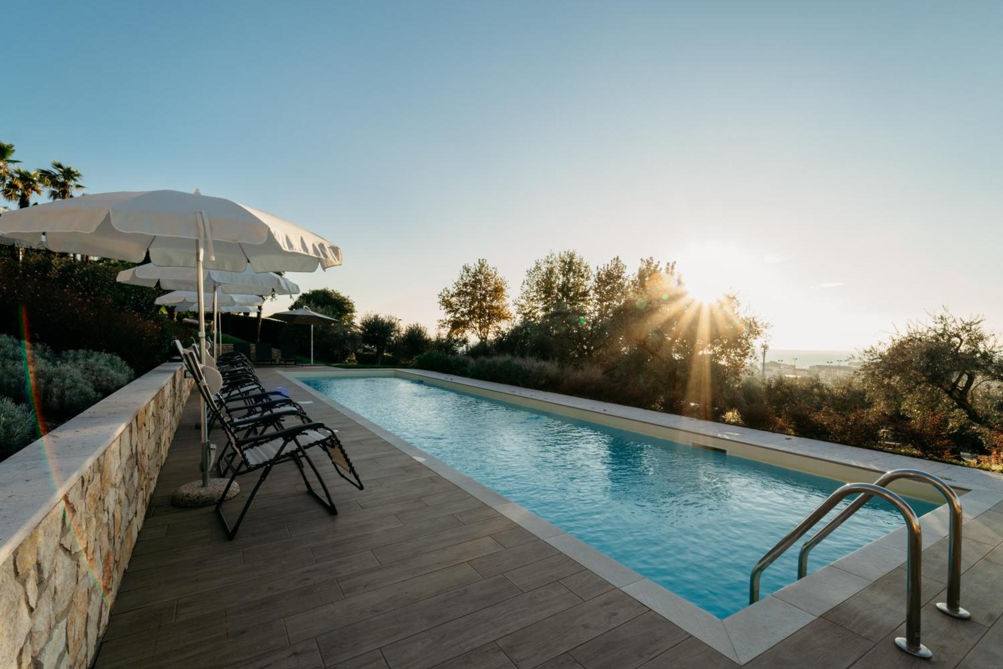 Apartments Monsurei, Lake View Бардолино Екстериор снимка